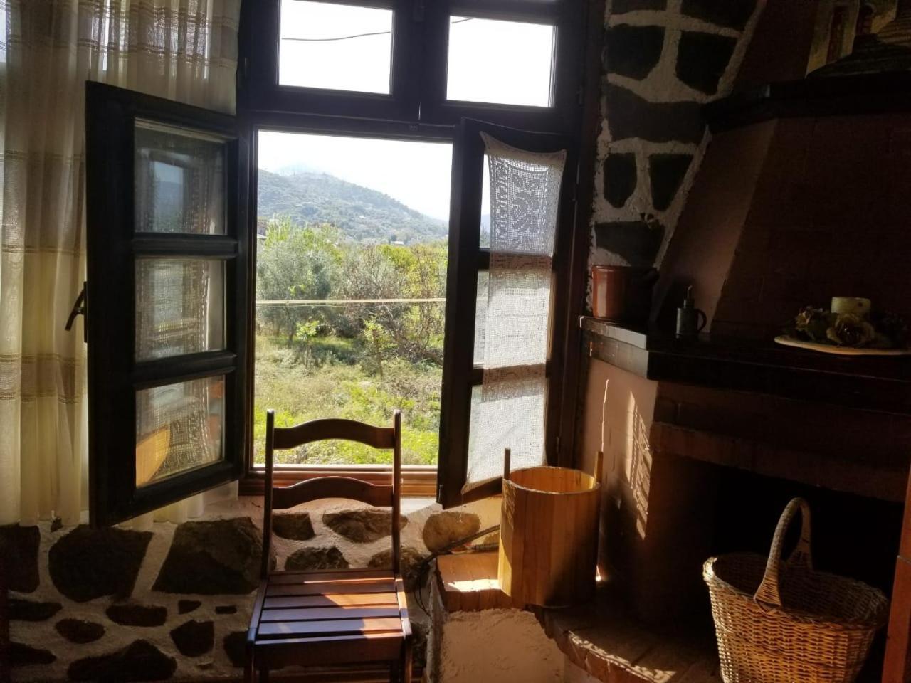 Bed & Breakfast Local Living Edi Берат Екстериор снимка